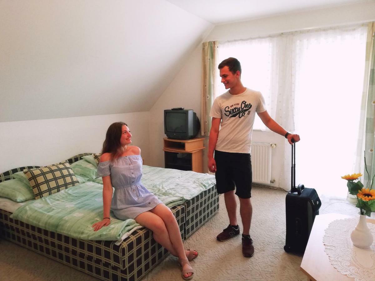 St.Florian Apartman Кестели Екстериор снимка